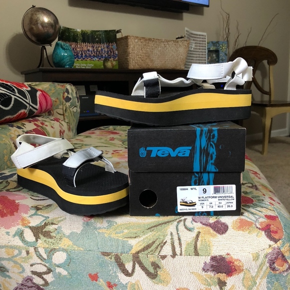 yellow platform tevas